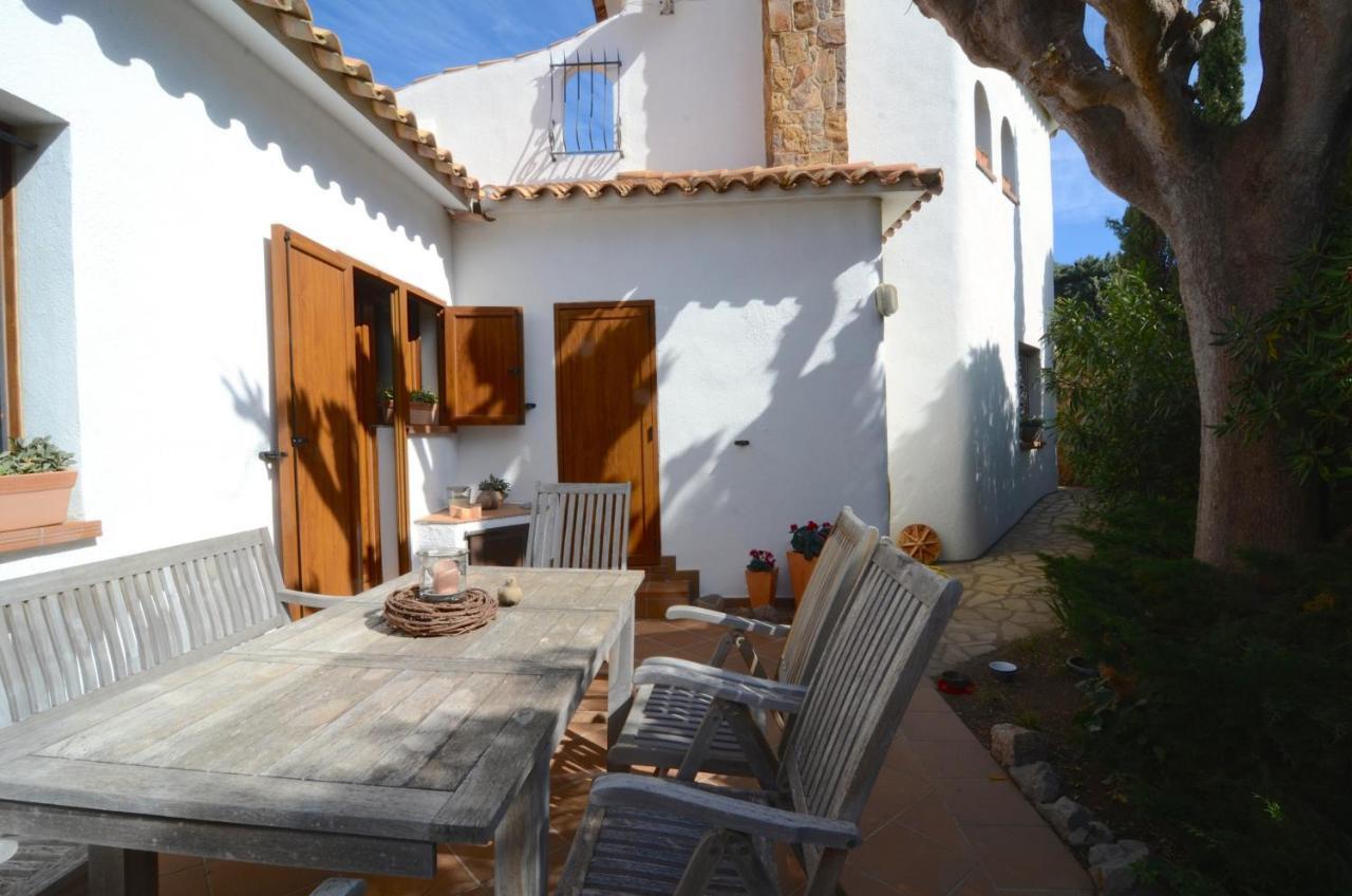 Villa Garbinell L' Escala Esterno foto